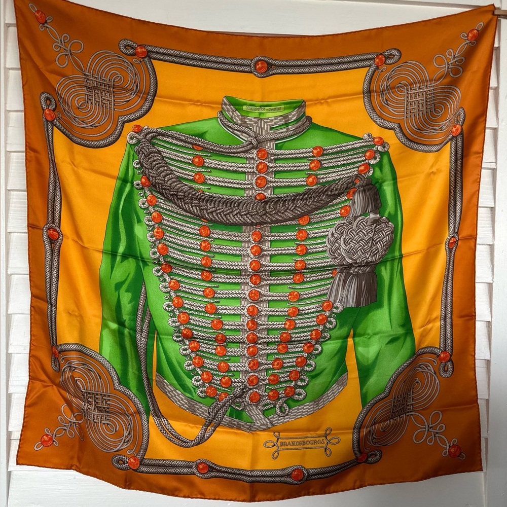 🔶Hermès silk scarf shawl wrap Brandebourgs by Caty Latham orange green 90 cm